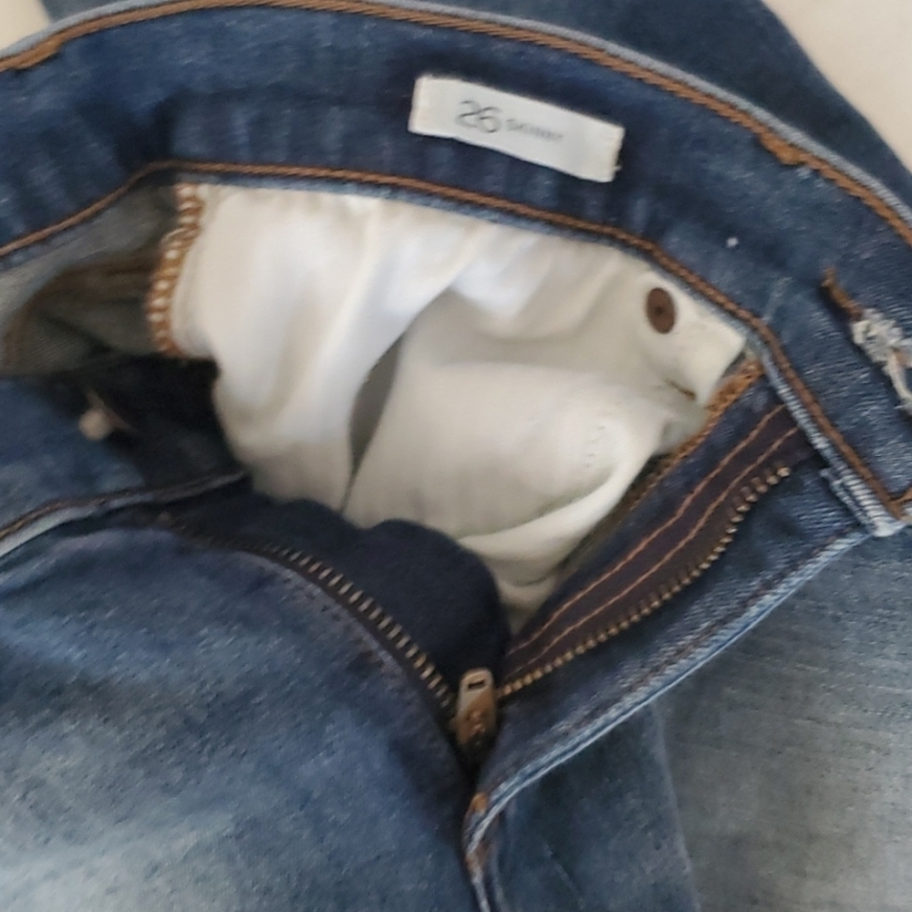 Banana Republic 26 Distressed Jeans - Picture 12 of 13